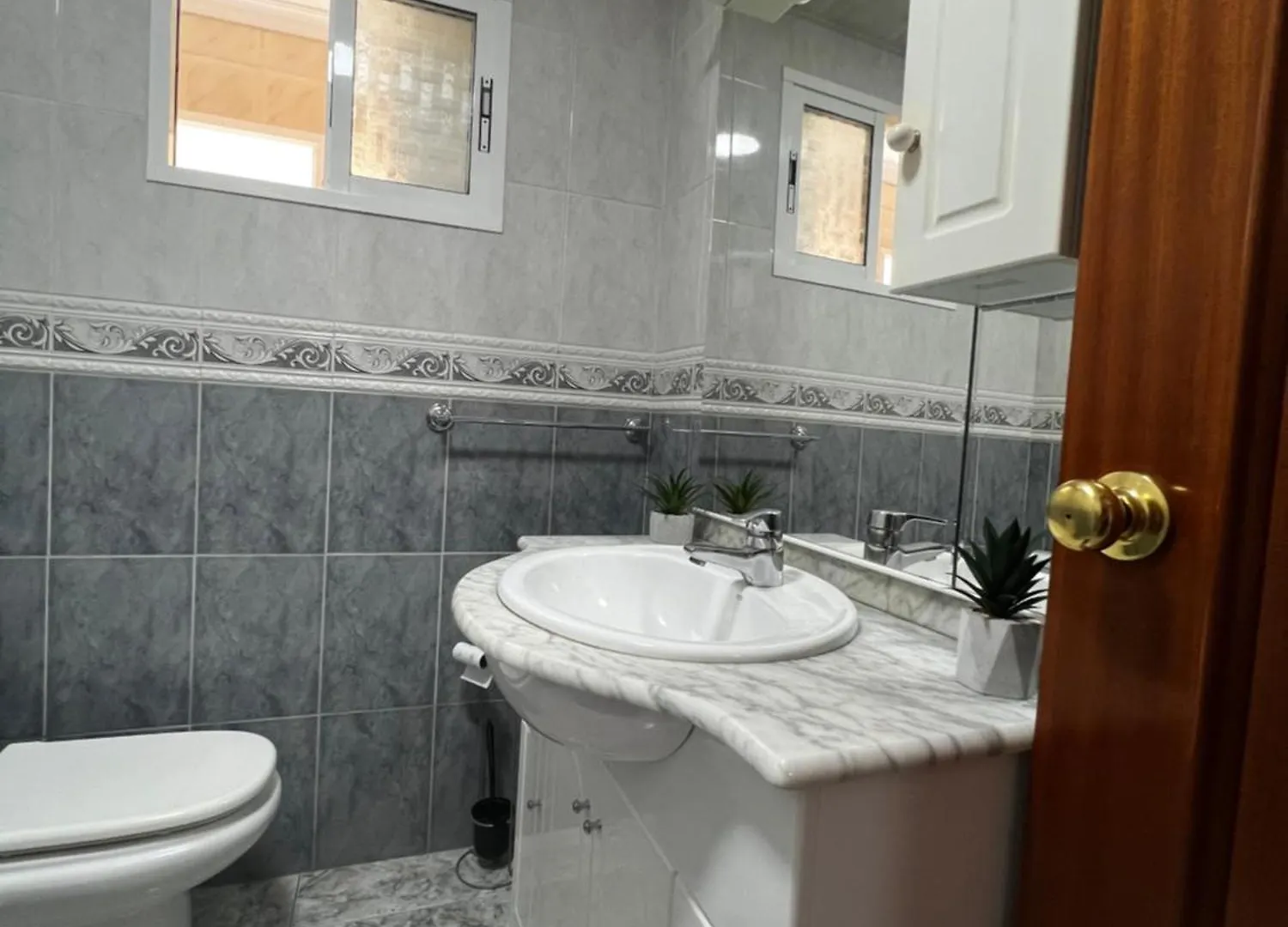 شقة Apartamento 3 Habitaciones En Torre Del Mar A 50 Metros De La Playa
