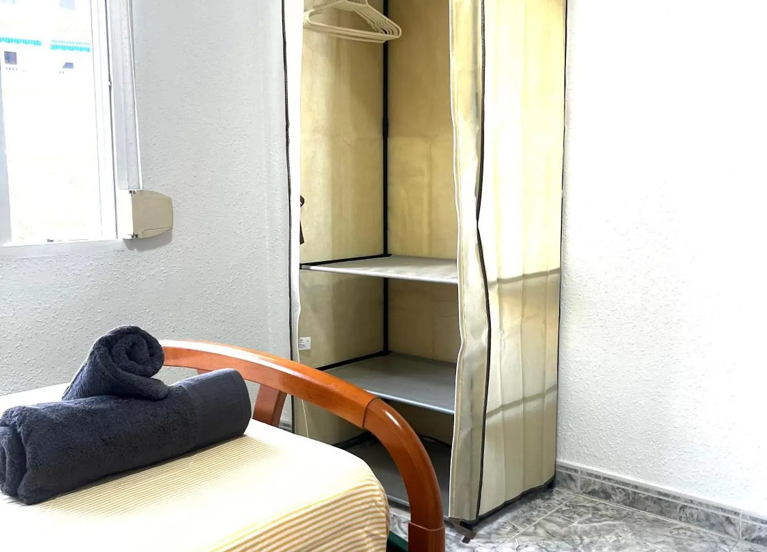 Apartamento 3 Habitaciones En Torre Del Mar A 50 Metros De La Playa
