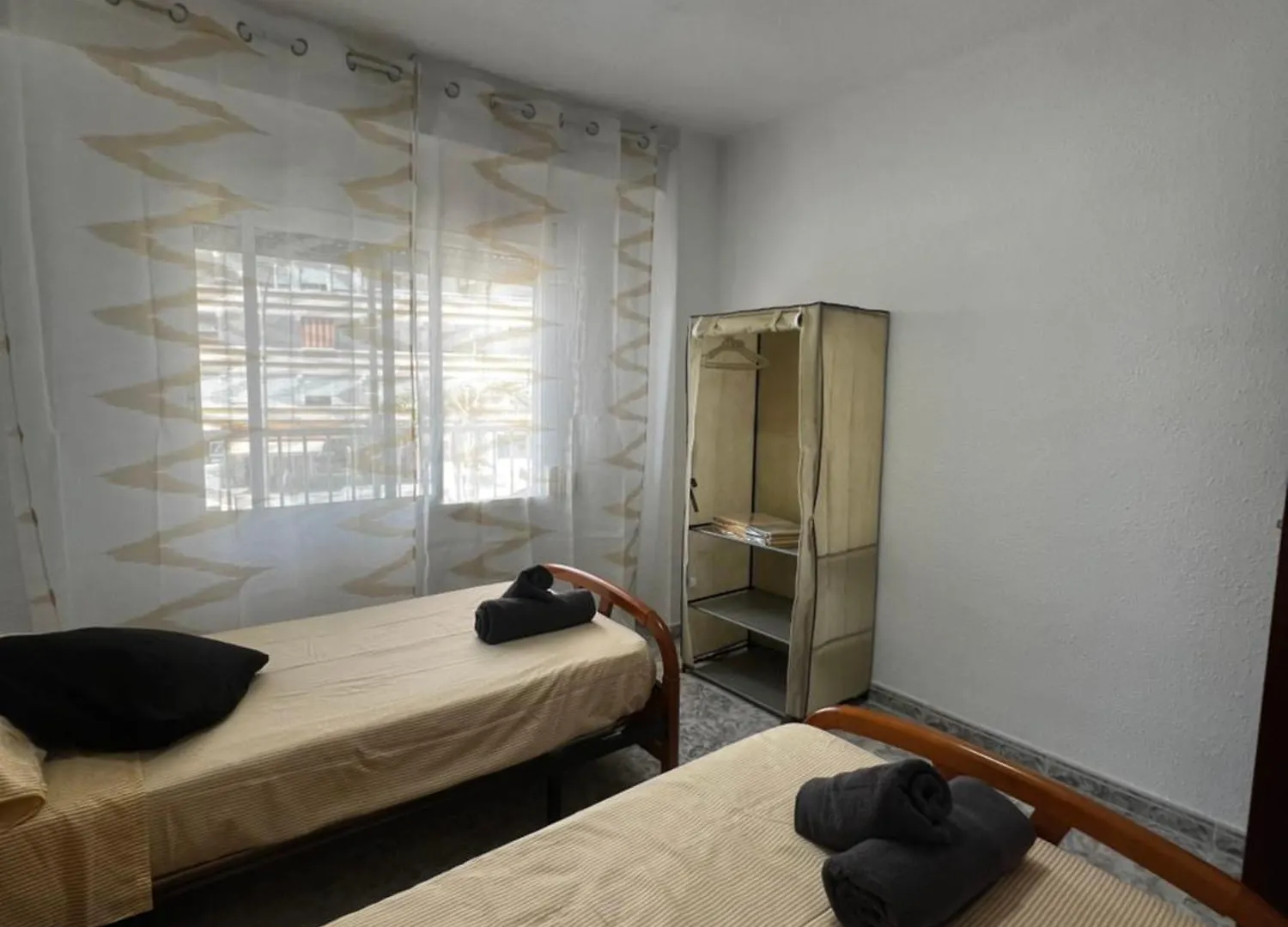 Apartamento 3 Habitaciones En Torre Del Mar A 50 Metros De La Playa 0*,
